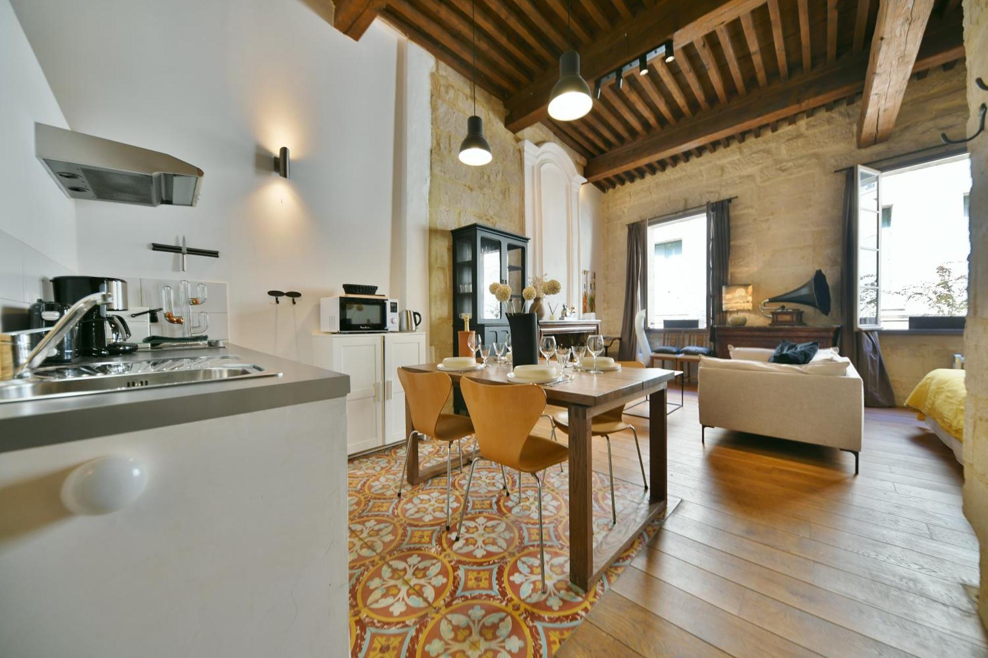 "La Suite" 3 Etoiles Uzès Εξωτερικό φωτογραφία